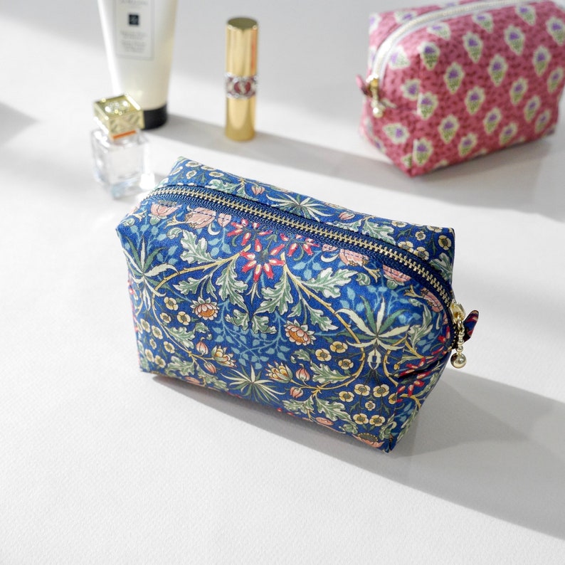 Boxy Pouch William Morris Moda, Cosmetic Pouch, Small Zipper Pouch, Mini Toiletry Bag, Makeup Bag, Cord Organizerr image 1