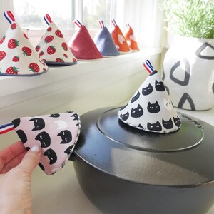 Made-to-order: Set of 2 Pot Holders Cat, Cast Iron Lid Holder, Cast Iron Mitten, Hot Pads, Heat Resistant, Japanese Pot Holder image 2