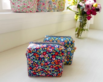 Square Pouch - Liberty of London Sunrise, Liberty Pouch, Small Zipper Pouch, Mini Toiletry Bag, Makeup Bag, Cord Organizer