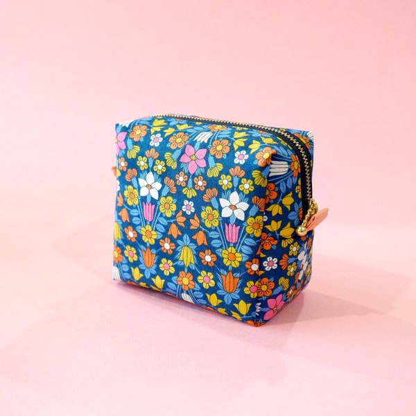 Made-to-order: Square Pouch - Liberty of London, Liberty Pouch, Small Zipper Pouch, Toiletry Bag, Makeup Bag, Cord Organizer, Gift for her