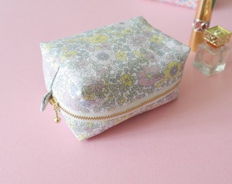 Made-to-order: Boxy Pouch - Liberty London Gray, Cosmetic Pouch, Small Zipper Pouch, Mini Toiletry Bag, Makeup Bag,  Travel Pouch