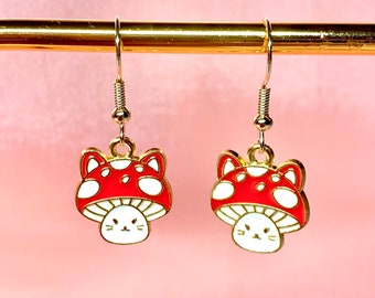 Vrij schattige kawaii funky eigenzinnige esthetische kleine paddestoel kat gouden oorbellen