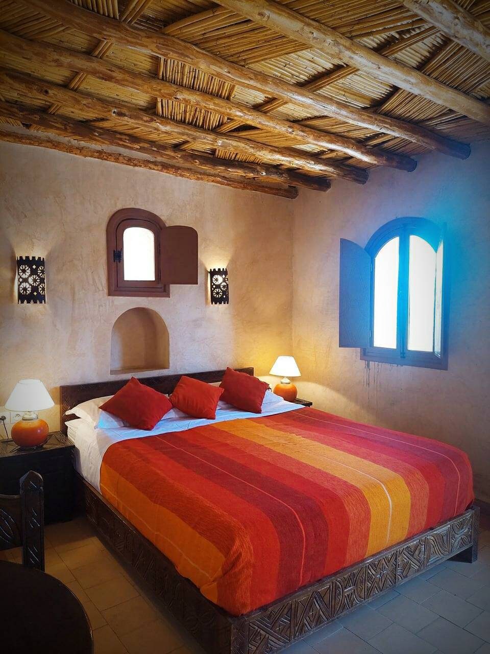 Moroccan Throw Bedspread Sofa Cover Red Handwoven Wool Sabra Silk 280cm x 180cm 