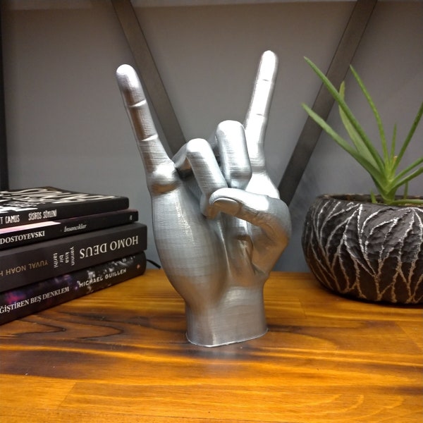 Metal Hand Sculpture | Rock Sign Statue |  Rock'n'roll Hand Statue | Hand Decor on Tabletop,Desk | Trendy Gift for Rock Lovers