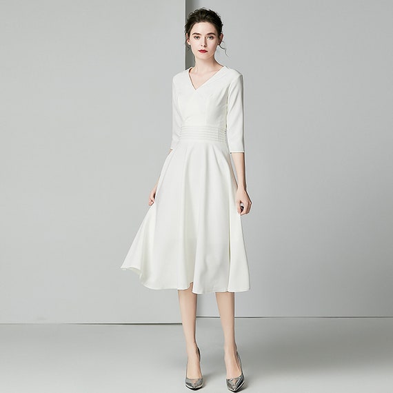 Midi White Dressv Neck 3/4 Sleeve Midi 