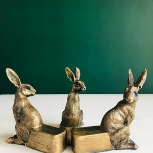 Decorative Hare Pot Feet/Stand. Set of 3 Aged Effect Hare Plant Pot Risers. Indoor/Outdoor image 5