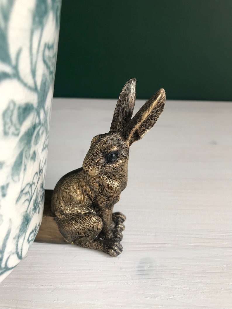 Decorative Hare Pot Feet/Stand. Set of 3 Aged Effect Hare Plant Pot Risers. Indoor/Outdoor image 3