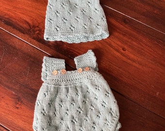 Preemie/Newborn Summer outfit size 44 (17inch)