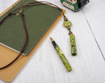 Vintage vulpen met bijpassend sleutelkoord in boho-stijl, werkende minivulpen, 14k penpunt