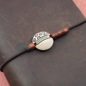 Travelers notebook band, adjustable notebook band with handmade beads