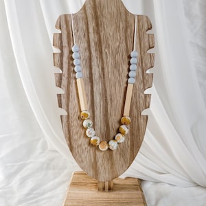 Retro Floral & Ice Blue Modern Mama Silicone Necklace | Nursing Necklace | Breastfeeding Necklace | Fiddle Necklace