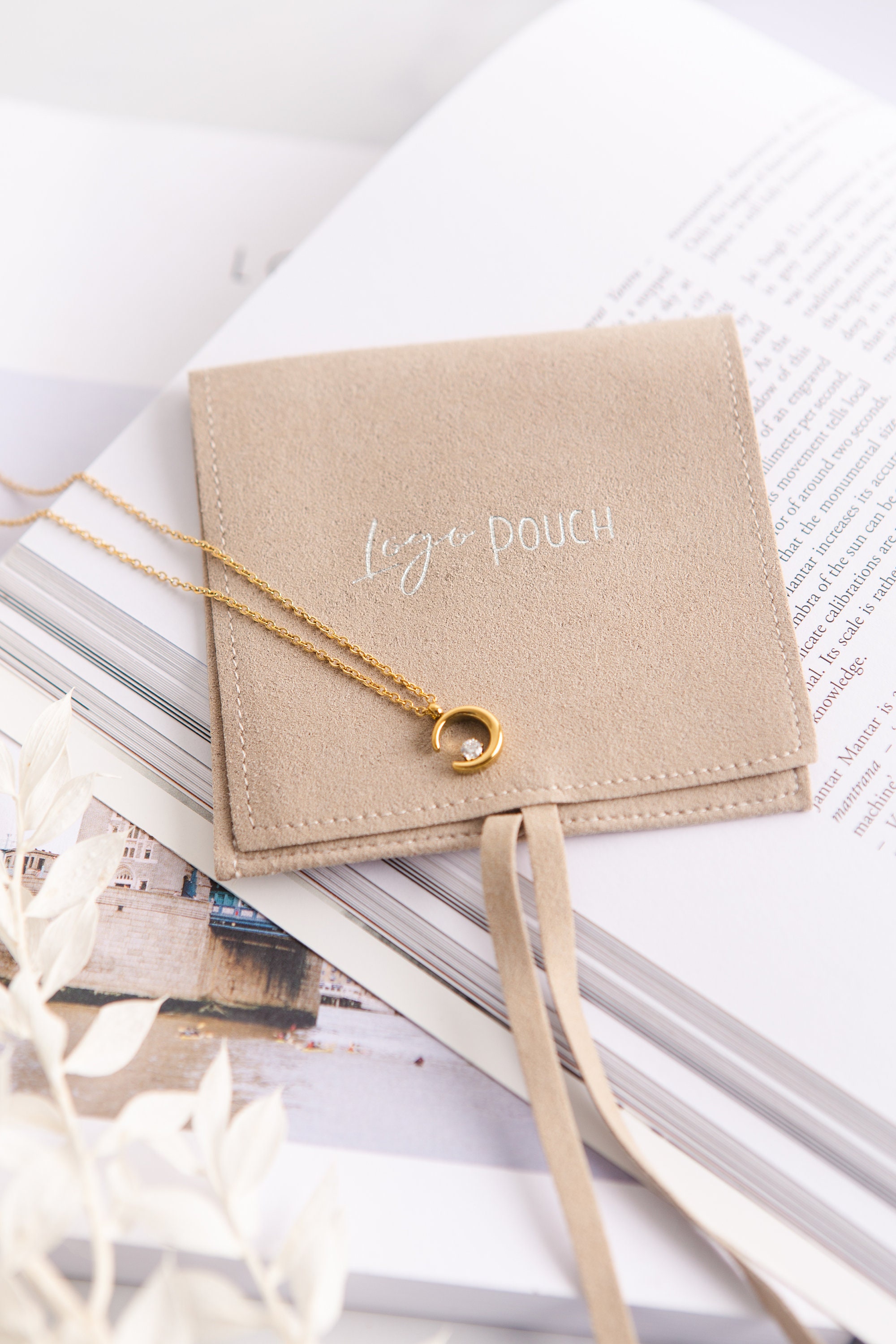 30pcs Elegant Chloe Jewellry Gift Bags With Eco friendly Mix and