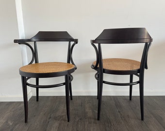 Set aus vier Thonet Bugholzstühlen Nr. 233  vintage Esszimmerstühle