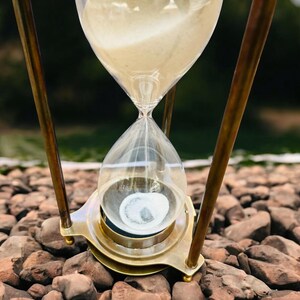 Vintage Messing Sanduhr Kompass, Schreibtisch Dekor Bild 5
