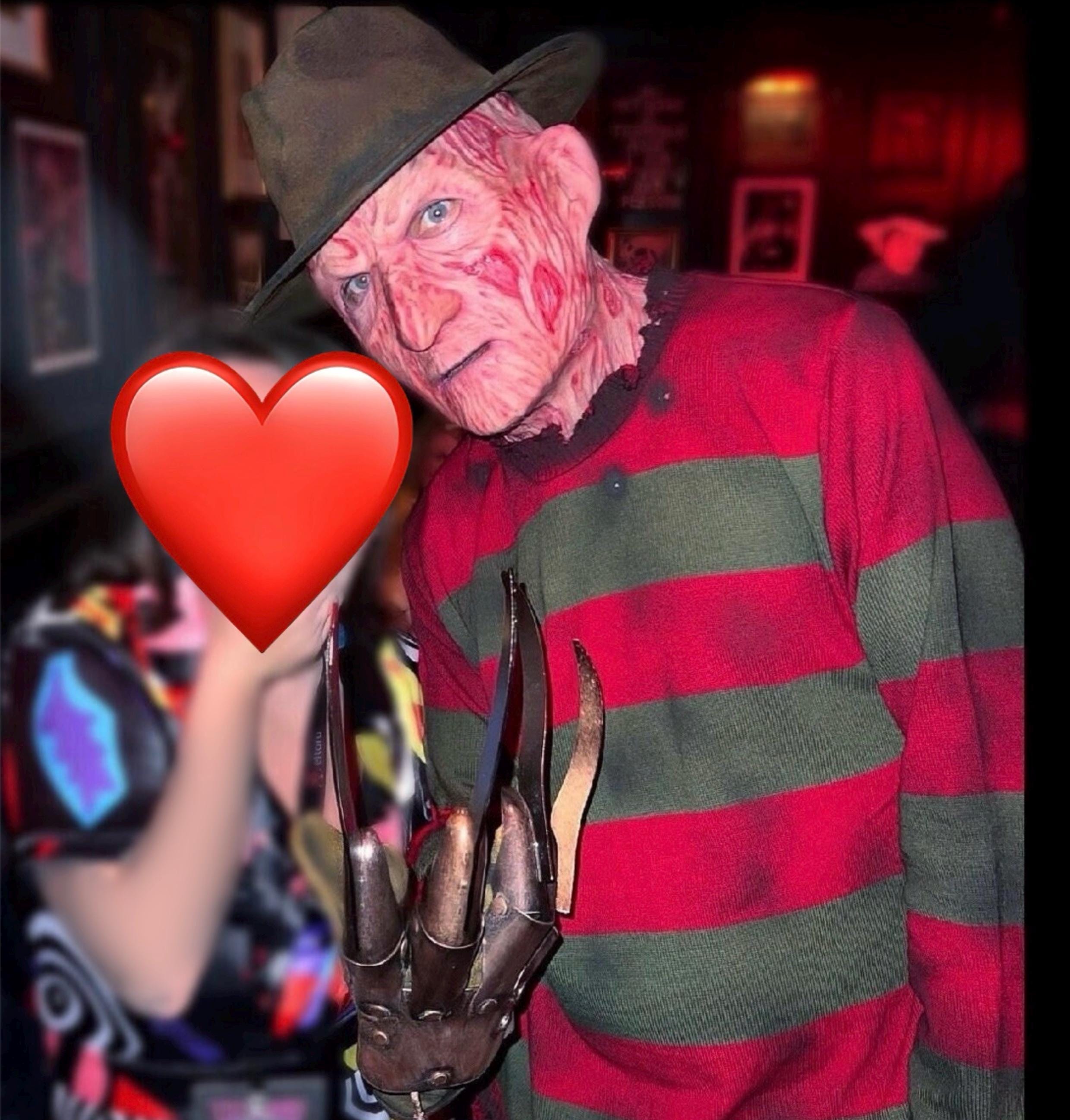 フレディ・クルーガーのシリコン製リアルマスク。映画