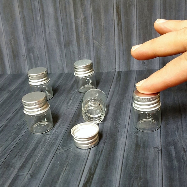 Mini mason jars tiny glass jars with screw caps, small 5ml glass jars