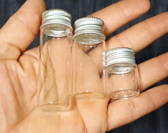 Small glass bottles with lids, Mini glass jars with screw on lids, Clear glass containers with lids - INCLUDES 5