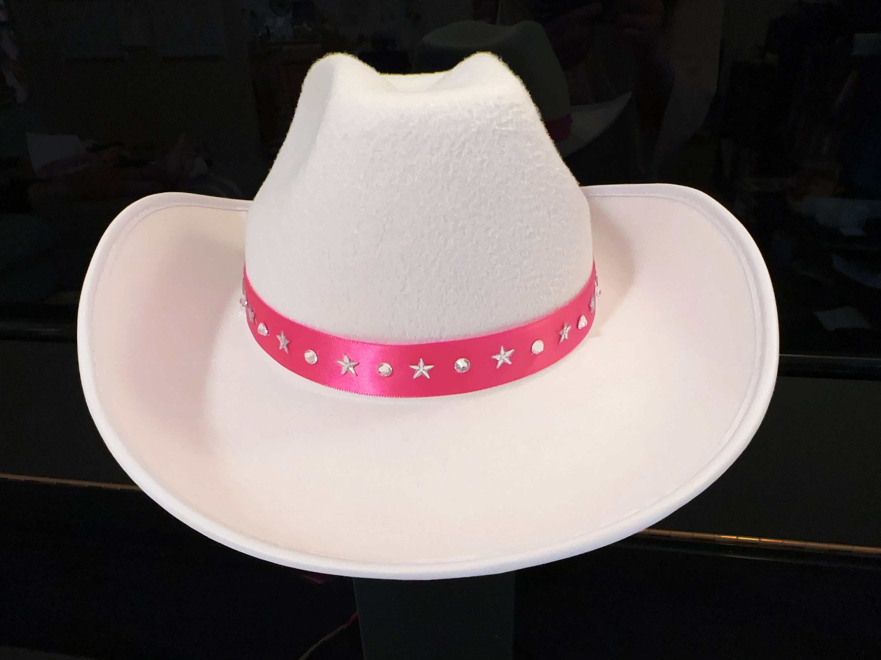 White Doll Cowboy Hat With Pink Ribbon Rhinestone Star  display picture 1