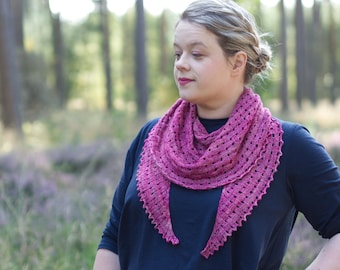 Heddle - Knitting Pattern (Digital format - PDF) - Adjustable one skein easy shawl