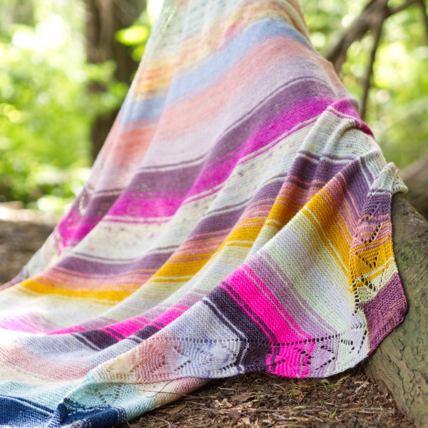 Falchion Blanket - Knitting Pattern (Digital format - PDF) - Adjustable easy blanket using mini skeins/stashbuster