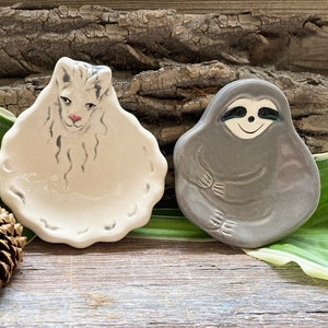 Sloth or llama teabag holder, spoon rest, ring dish, coffee spoon rest, sloth trinket dish, cute gum dish holder for kids. Jungle decor
