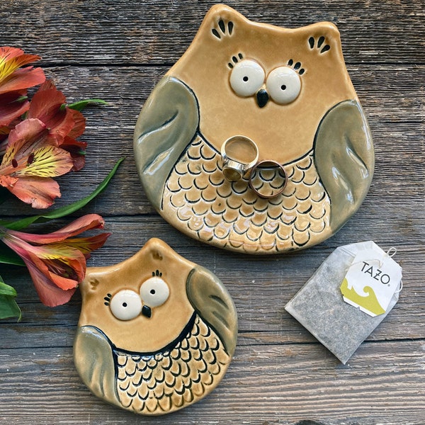 Ceramic owl spoon rest These owls can be used as an owl soap dish, an owl coffee spoon rest or an owl trinket dish, owl gift for her kitchen