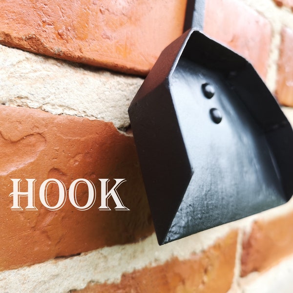 Ash shovel with hook and mount | Fireplace shovel