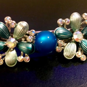 Vintage MCM Blue Rhinestone Flower Barrette