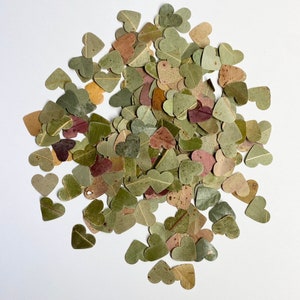 Hearts - 100% natural & biodegradable handmade confetti presented in glassine pouches - size: large, small or mixed - custom seals available