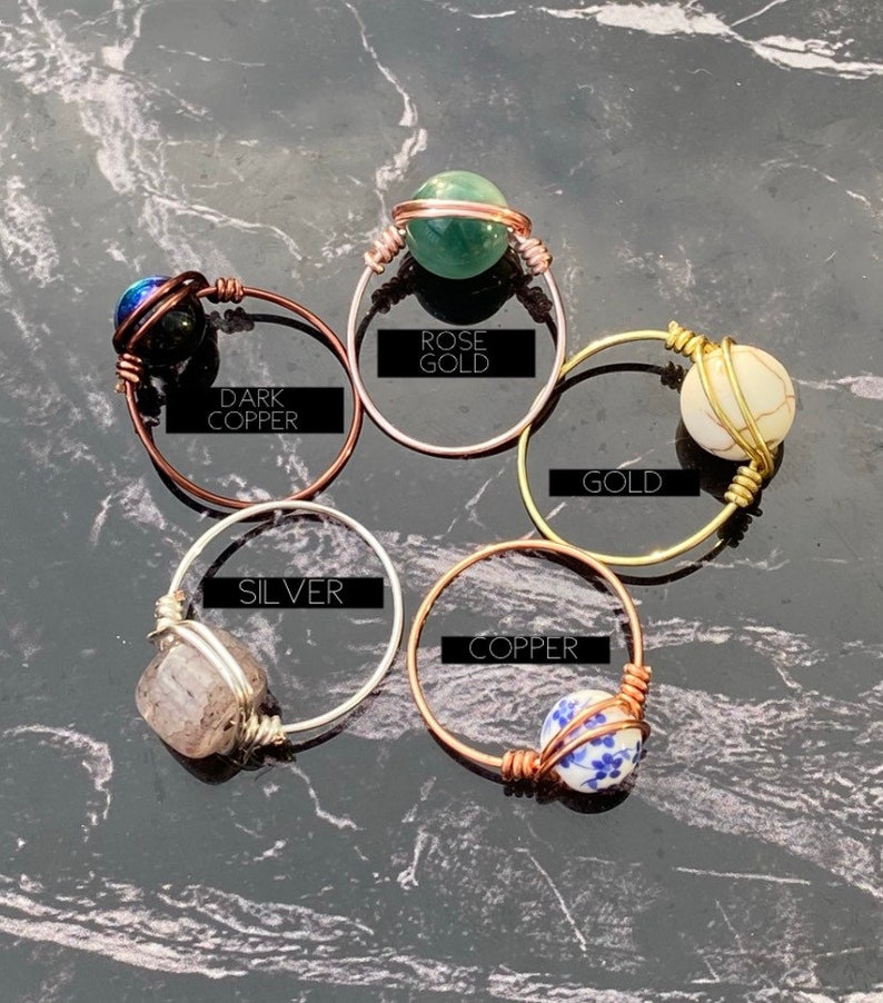 Trendy wire ring with semi precious jade bead