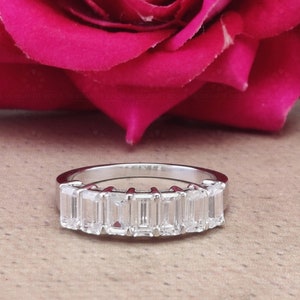 Emerald Moissanite Ring Women, Seven Stone Half Eternity Silver Ring, Wedding Band For Women, Stacking Ring For Women, Anniversary Gift