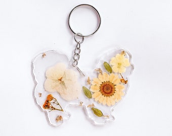 Pekingese Keychain, Shihtzu keychain, cute gift ideas, puppy, dog lover, gifts for dog lovers, resin keychain, flowers, gold foil