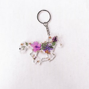 Horse Keychain, Horse, Horse gift, Mustang keychain, gift ideas, horse mom, horse mama, cute gift, gift ideas, pony keychain, pony