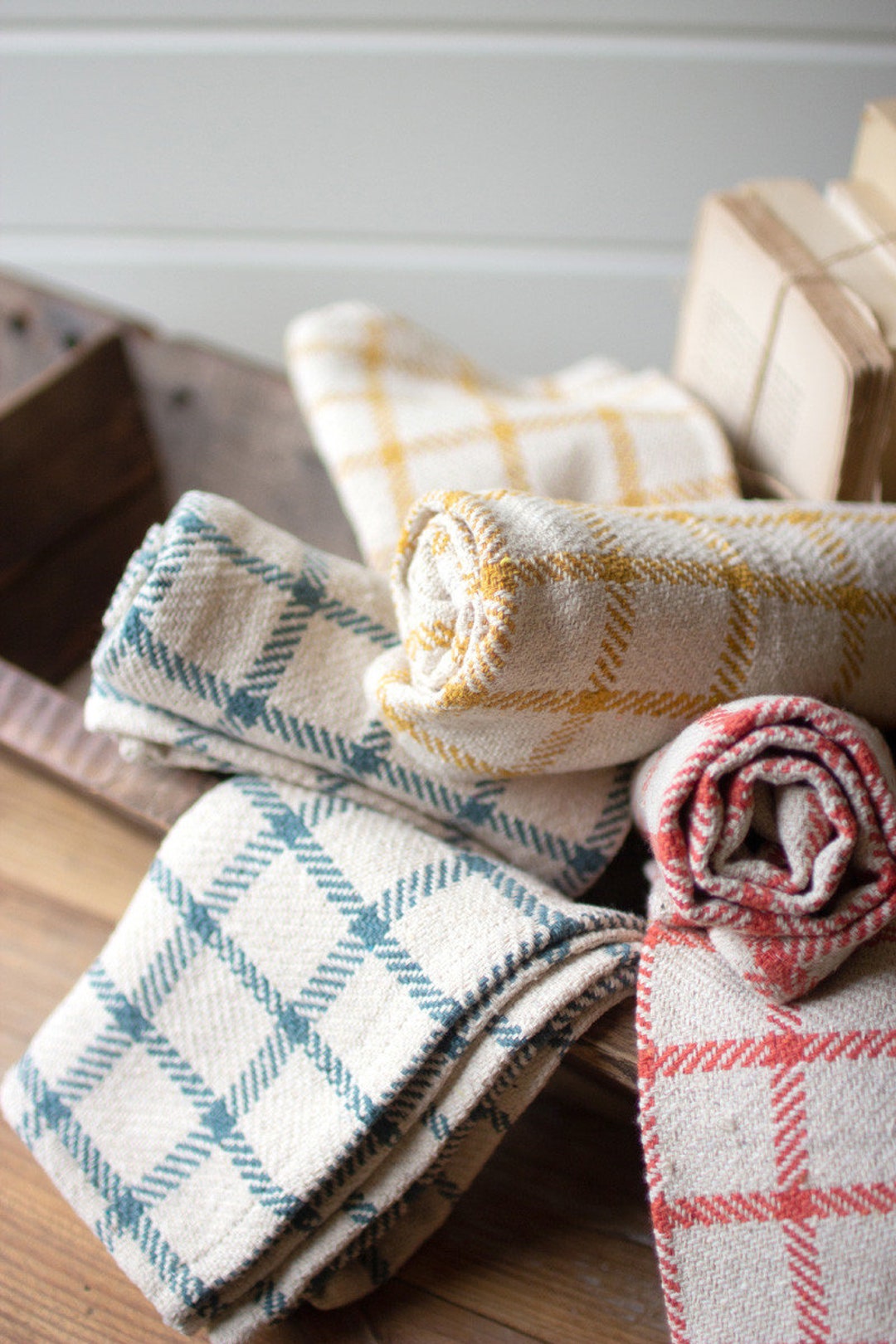 Gingham Kitchen Towels Larger in Size to Brighten up Your Kitchen