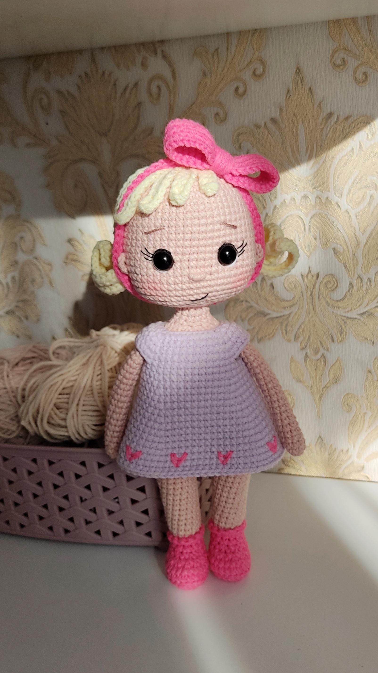かぎ針編みのあみぐるみ人形：女の子への手作りニットギフト - Etsy 日本
