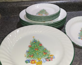 Vintage Corelle Holiday Magic Dinner and Salad Plates | Your Choice
