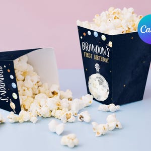 Weltraum Erster Geburtstagskind Popcorn Taschen Astronaut Popcorn Box Erste Reise um die Sonne Candy Box Digital druckbare bearbeitbare Vorlage