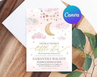 Peut inclure: Une invitation de fête prénatale rose et or avec un fond aquarelle représentant des étoiles, des nuages et un croissant de lune. Le texte indique "Twinkle Twinkle Little Star" et comprend le nom "Samantha Wilson" ainsi que les détails de l'événement.