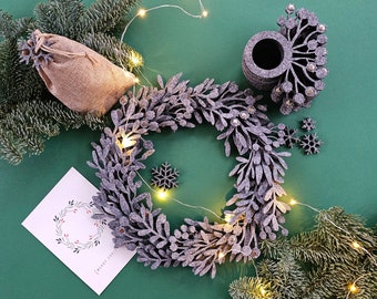 Gray Christmas table decor set, Minimalist gray felt table wreath, set of napkin rings, canvas bag with snowflakes, Winter table setting