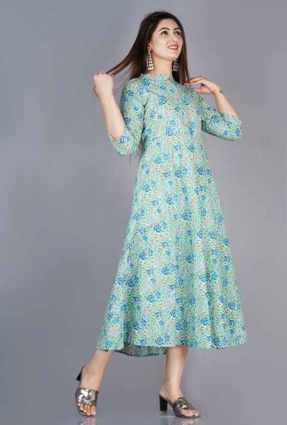 Buy online Printed Blue Short-sleeved Flared Kurti from Kurta Kurtis for  Women by Dora Bella for ₹1840 at 10% off | 2024 Limeroad.com