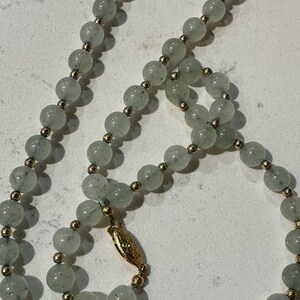 Pale Green Quartz and Gold Bead Necklace