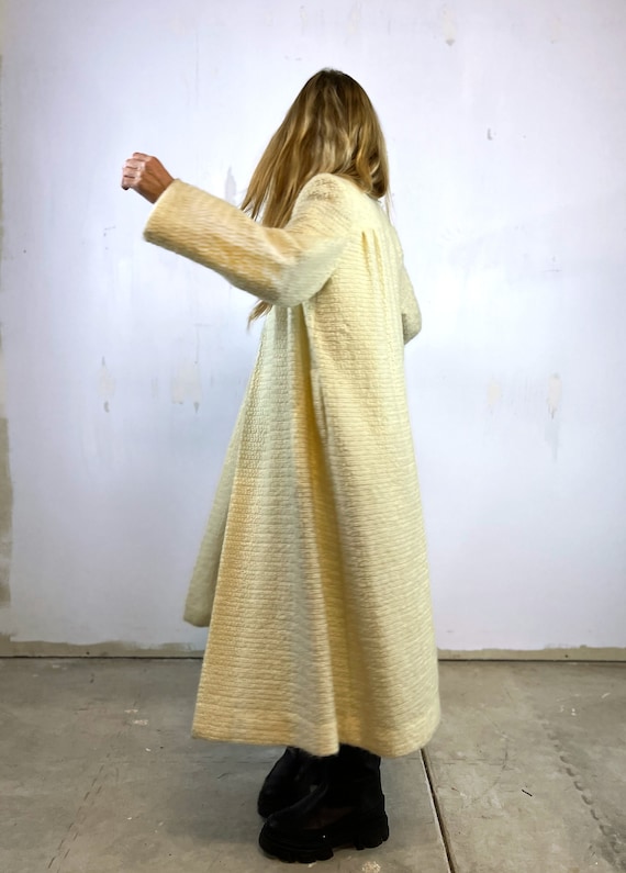 1970's Off White Mohair / Wool Blend Long Coat wi… - image 3