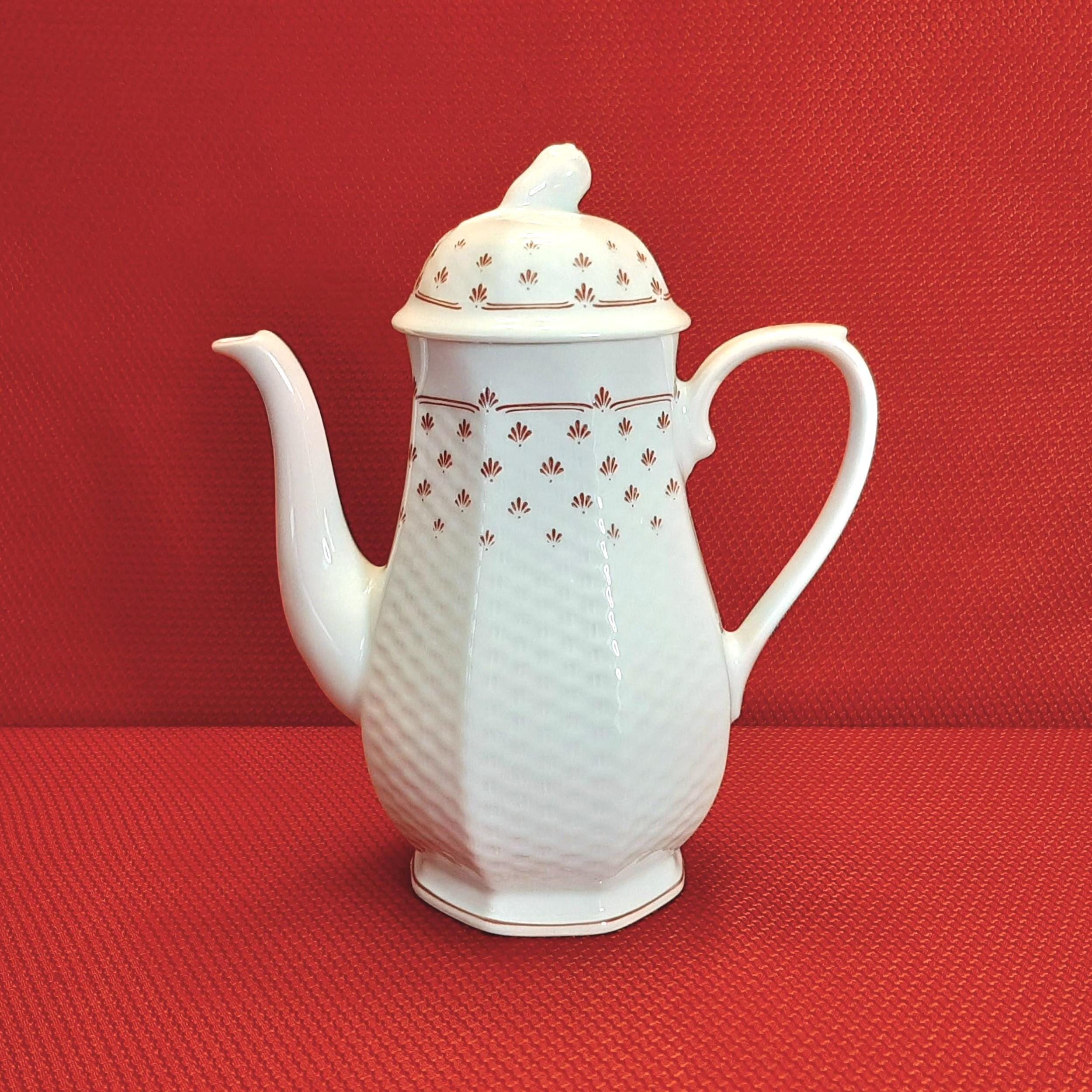 1979 Teapot - Etsy