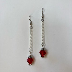 Chain User Earrings