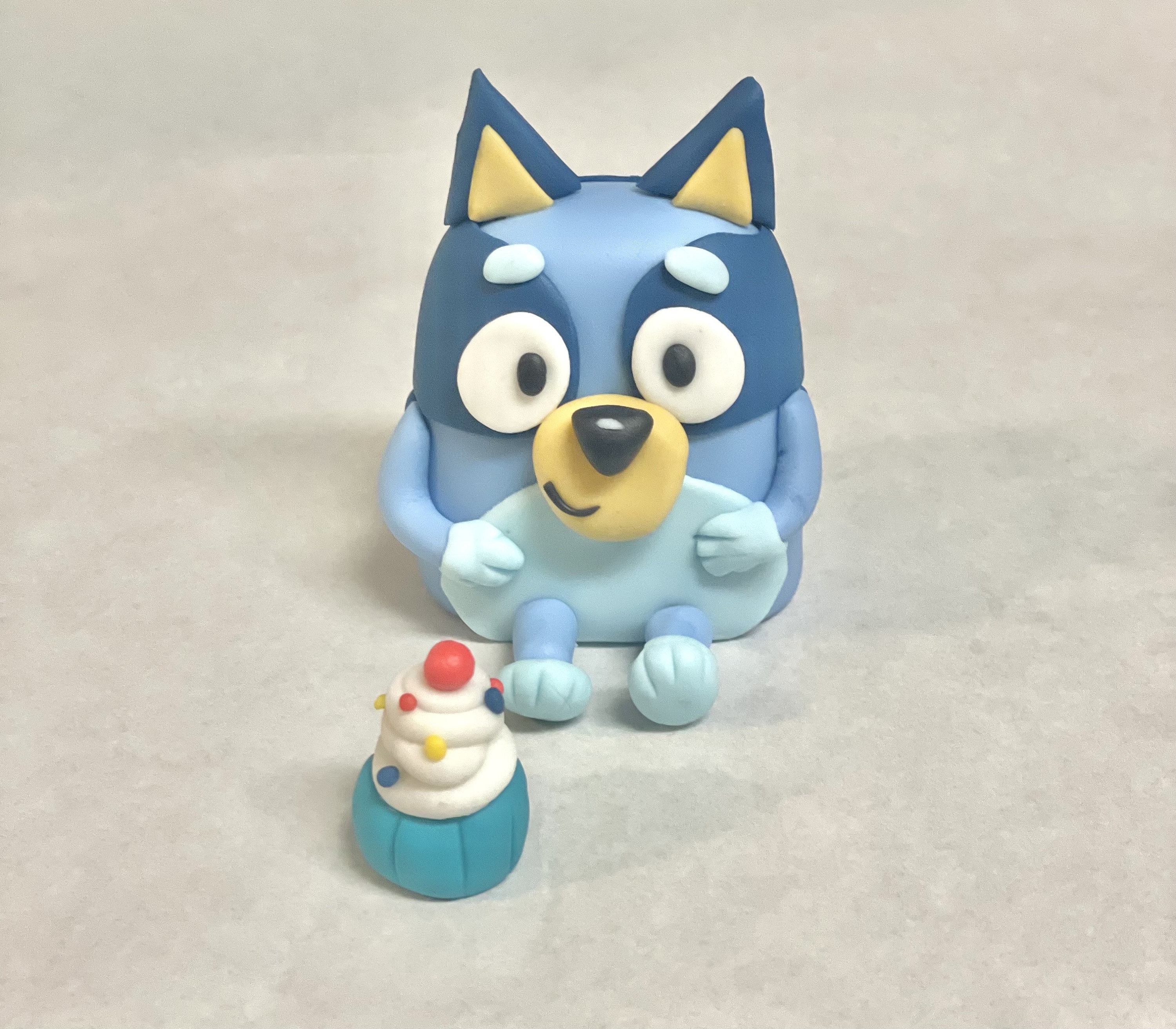 Mini Bluey Cake Topper & Cupcake Topper