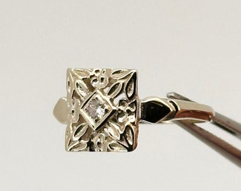 Vintage 14kt White Gold Ring with 0.08 ct Natural Diamonds, Size 8.25 - Includes Custom Gift Box