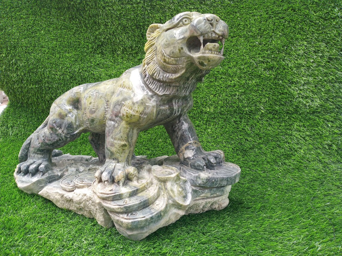 Panther statue H30cm Etsy