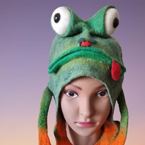 Handcrafted Wool Felt Hat, Frog hat, Sauna hat, Handmade, Wool felt hat, Farmers hat felt, Sauna hat for women men, Animal hat, Carnival hat