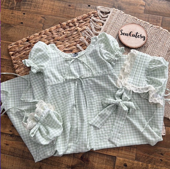Vintage Style Long Gown Dress, Bonnet, and Bag Set made from a Vintage 1975 Pattern. Size 4 and one of a kind | Children's Vintage Outfit