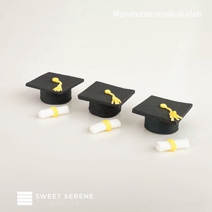 Edible Fondant Graduation Cap and Diploma Decoration for Graduation Cake/ Cupcakes Topper Graduation Party
